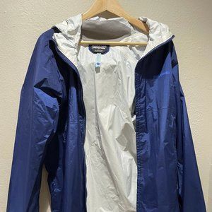 Patagonia Men's Blue Rain Jacket Hoodie Medium